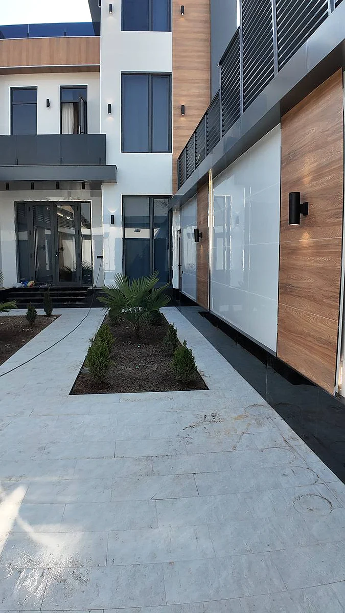 Продажа 6-комнатной квартиры в mirzo-ulugbek районе, 250 м² — Алишерабод