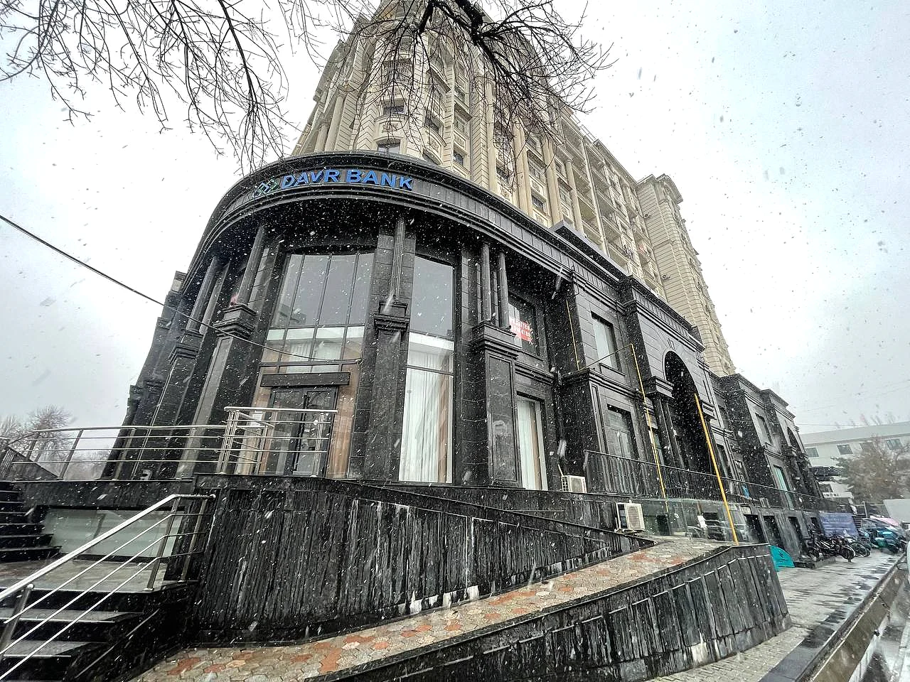 Продажа квартиры в yunusabad районе, 283 м² — Ниёзбек йули