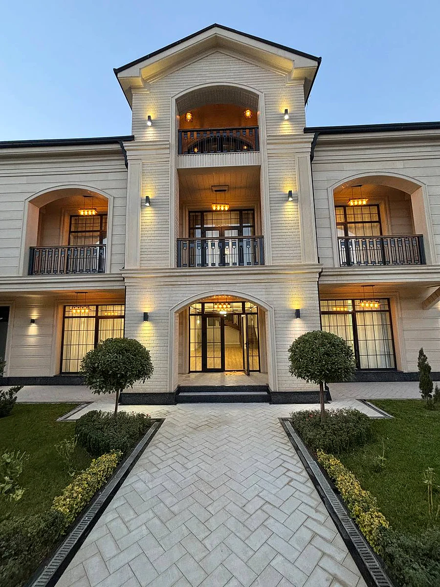 Продажа 10-комнатной квартиры в mirzo-ulugbek районе, 600 м² — mirzo-ulugbek