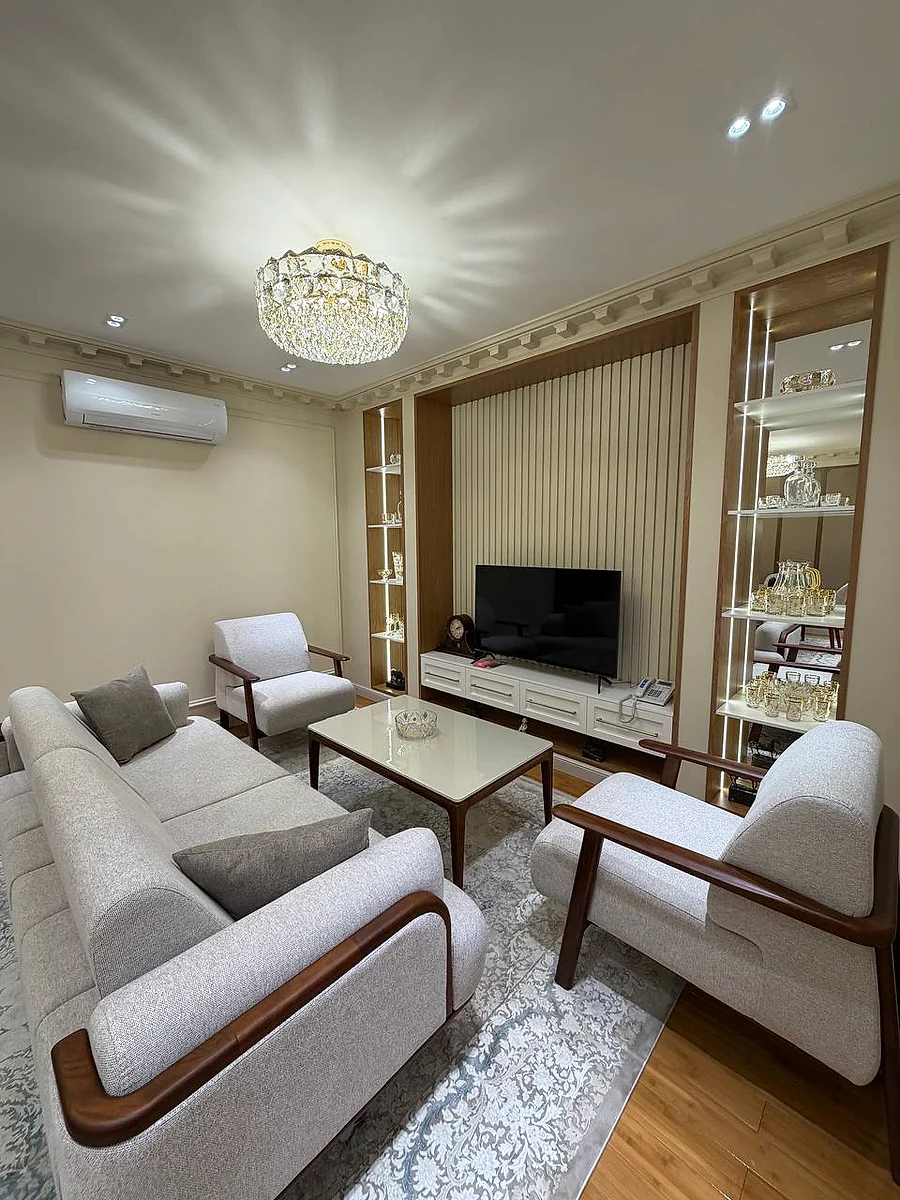 Продажа 3-комнатной квартиры в mirzo-ulugbek районе, 80 м² — Ц-1