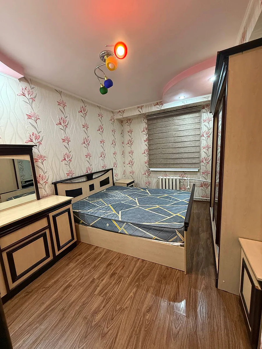 4-room apartment for sale in Mirabad district — 100 m²