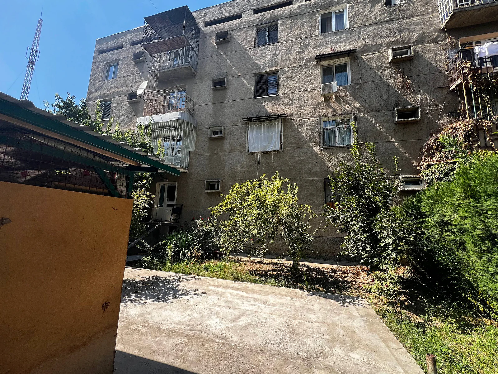 Продажа 4-комнатной квартиры в Мирзо-Улугбекском районе, 95 м² — Карасу-3