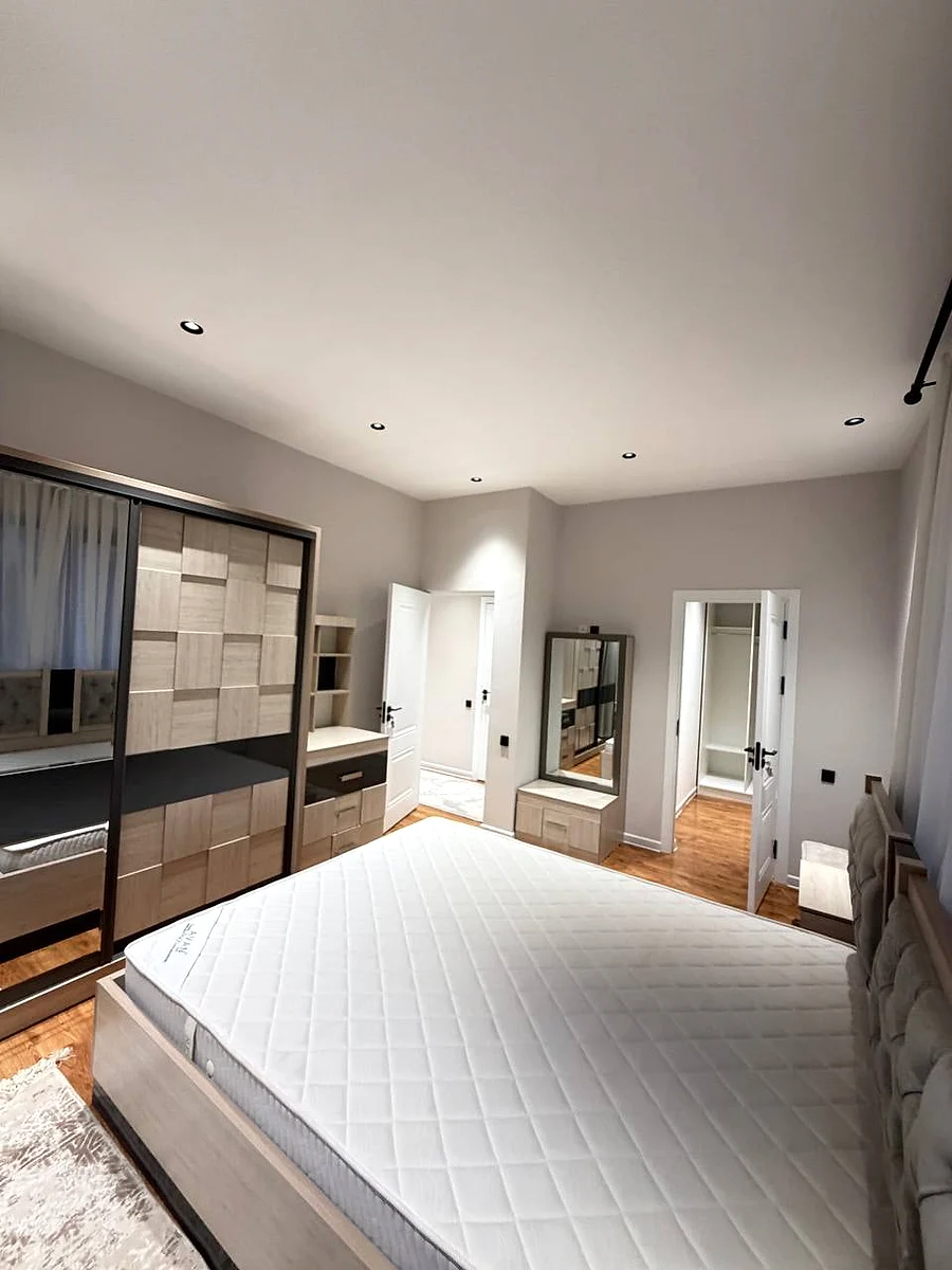 3-room apartment for sale in Yakkasaray district — 80 m² — 1