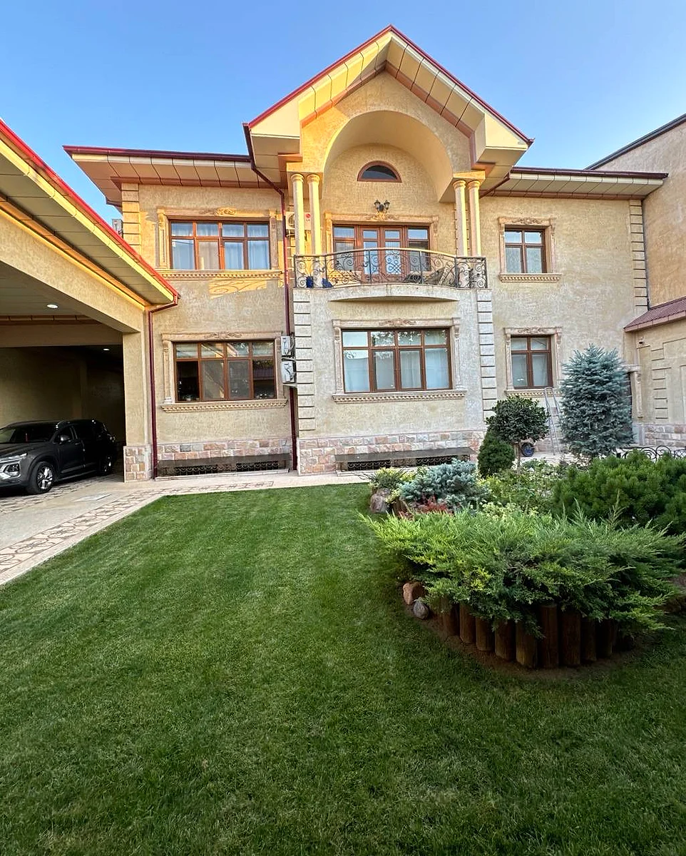 7-room house for sale in Mirzo Ulugbek district — 450 m² — 1