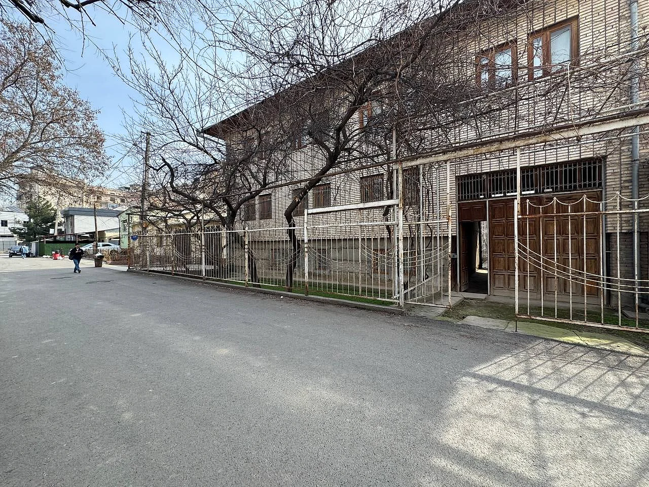 5-room house for sale in Mirabad district — 309 m² — 1