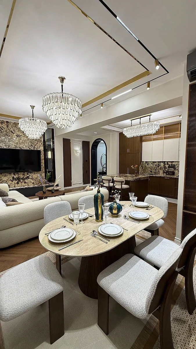 Mirzo Ulug'bek tumanida 4 xonali kvartira sotiladi — 114 m² — 1