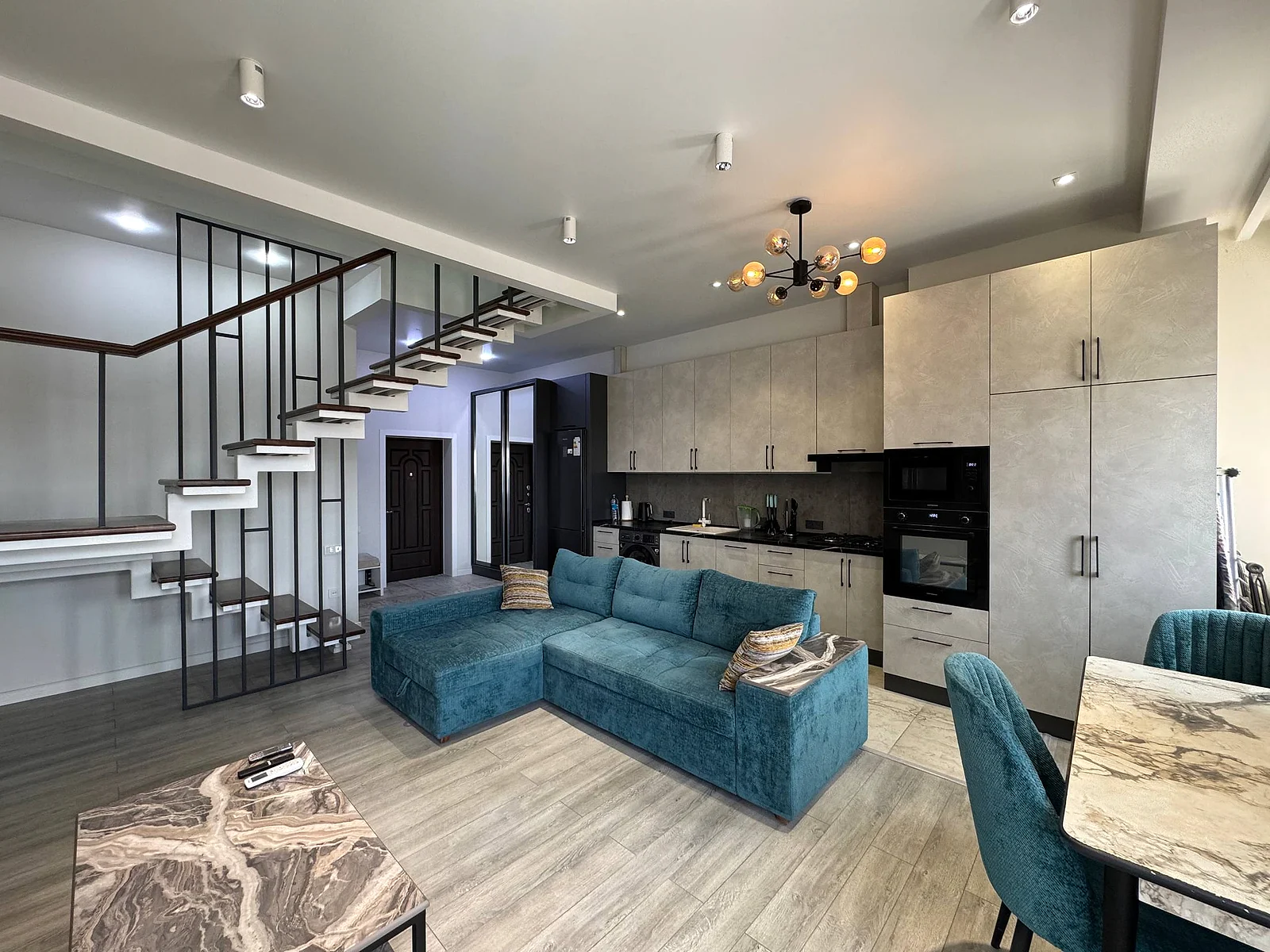2-room apartment for sale in Yunusabad district — 80 m² — 1