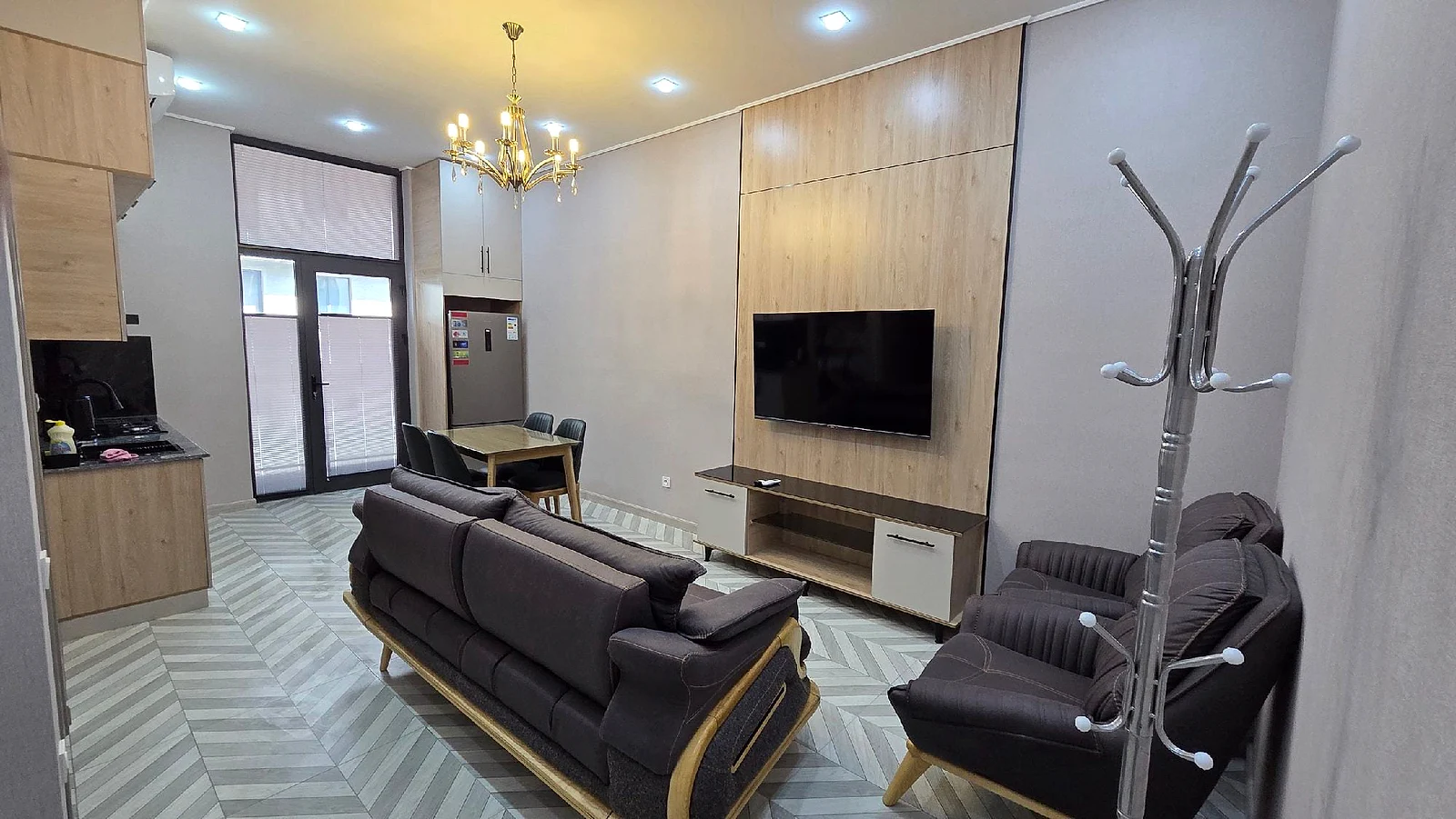 Yakkasaroy tumanida 2 xonali kvartira ijaraga beriladi — 40 m² — 1