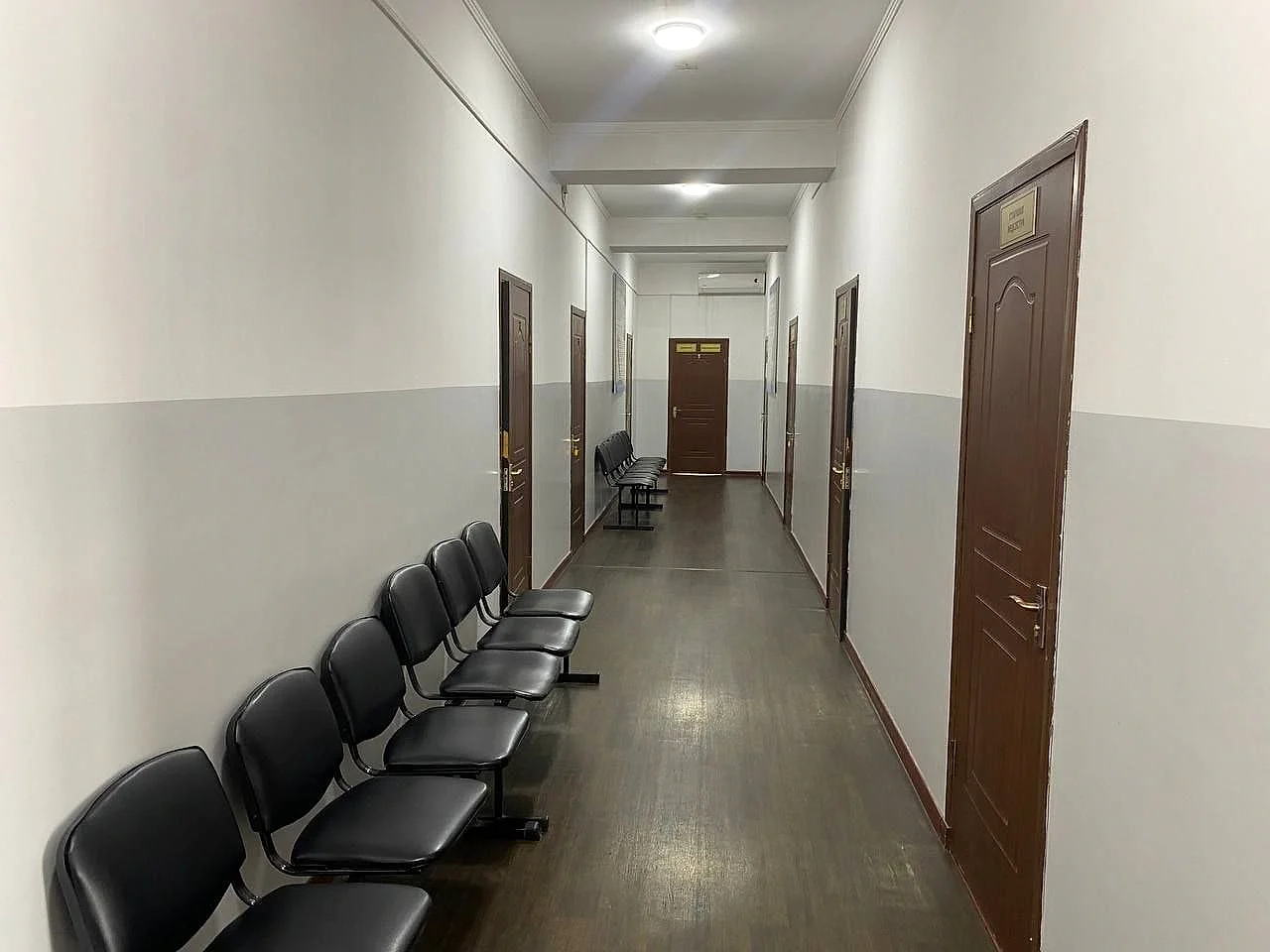 Mirobod tumanida tibbiy joy sotiladi — 1 742 m² — 1