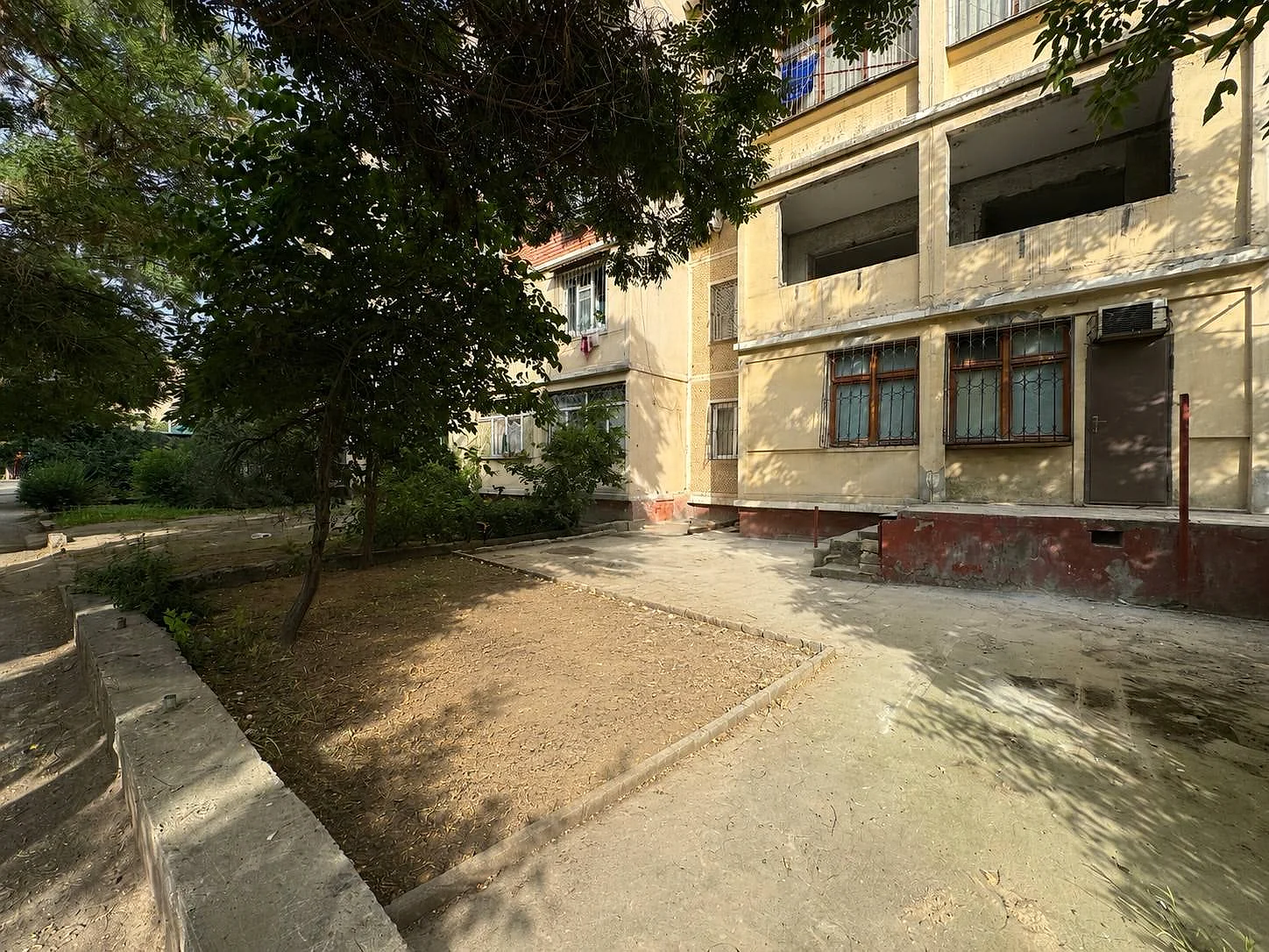 3-room apartment for sale in Sergeli district — 90 m² — 1